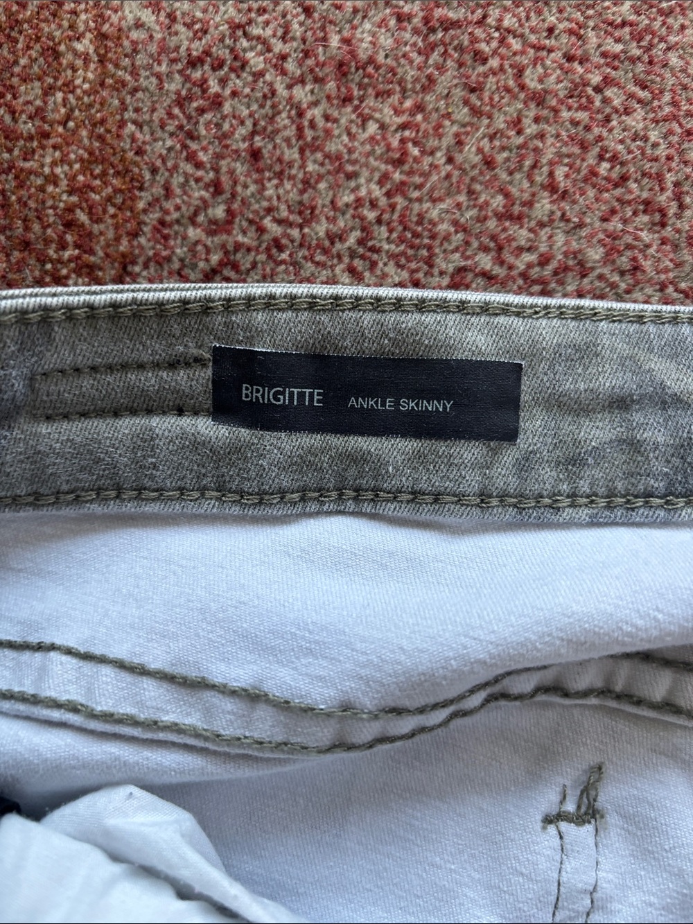 New - Kut from the Kloth 'Brigitte' Ankle Skinny Cargo Floral Print Jeans - Sz 8 - Picture 5 of 10